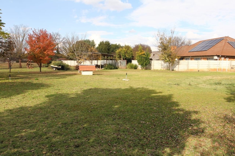 5 Bedroom Property for Sale in Stilfontein Ext 4 North West